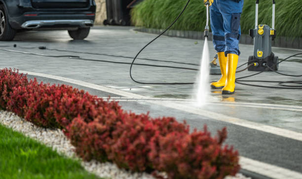 Best Concrete Pressure Washing  in Braddock, PA