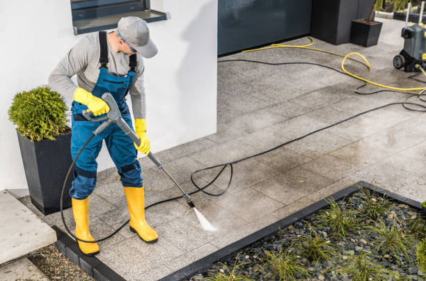 Pressure Washing Contractors in Braddock, PA